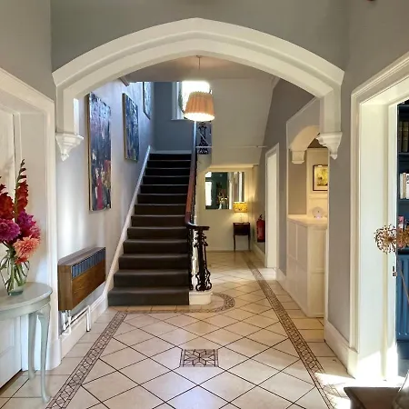 Centre Luxury House With Outdoor Bath And Parking *