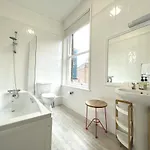 Ferienhaus Centre Luxury House With Outdoor Bath And Parking *