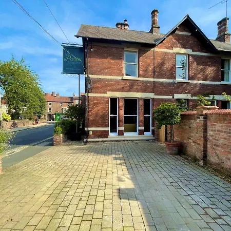 Centre Luxury House With Outdoor Bath And Parking 度假居 *