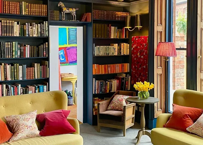 Centre Luxury House With Outdoor Bath And Parking *