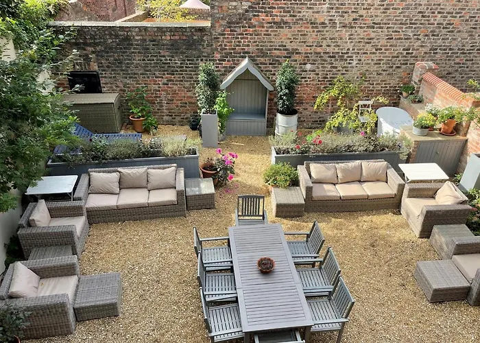 Centre Luxury House With Outdoor Bath And Parking Dom wakacyjny York